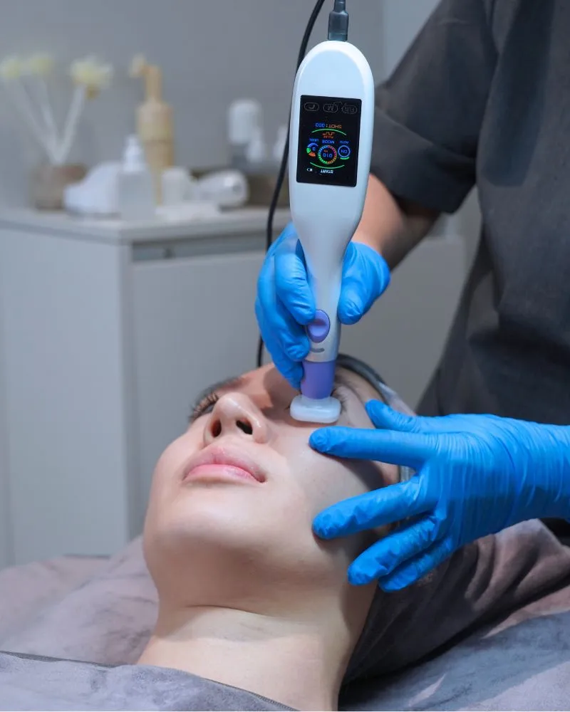 Gloss Plasma Treatment for Wrinkles and Fine Lines Skin